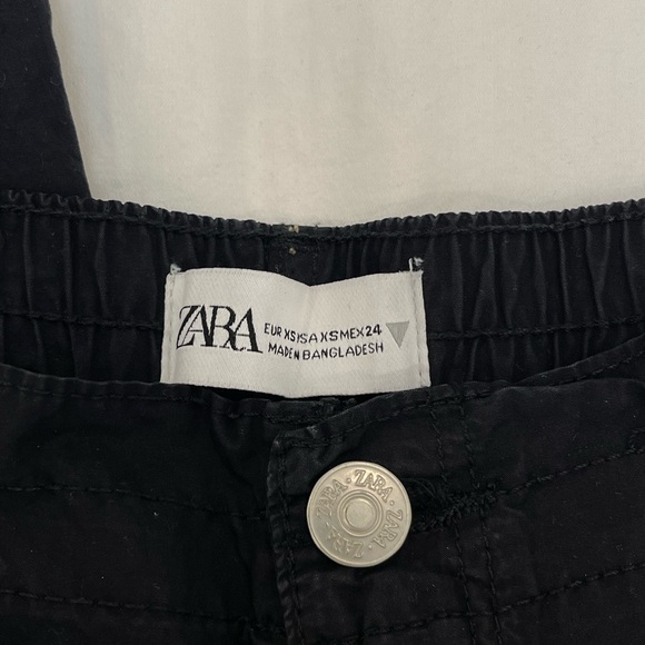 Zara Black Cargo Pants - Picture 3 of 3